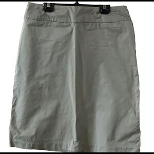 Old Navy Size 6 Sage Color Pencil Skirt